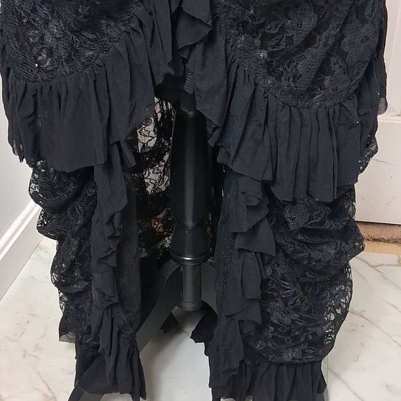 Spirit Black Lace Ruffle High-Low Skirt - Picture 3 of 9